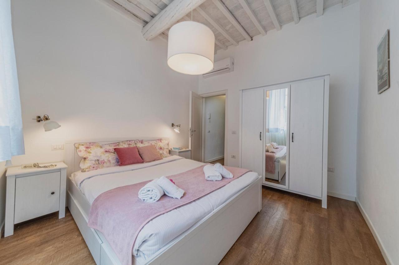 32 Nero - Florence Apartment San Niccolo Eksteriør bilde